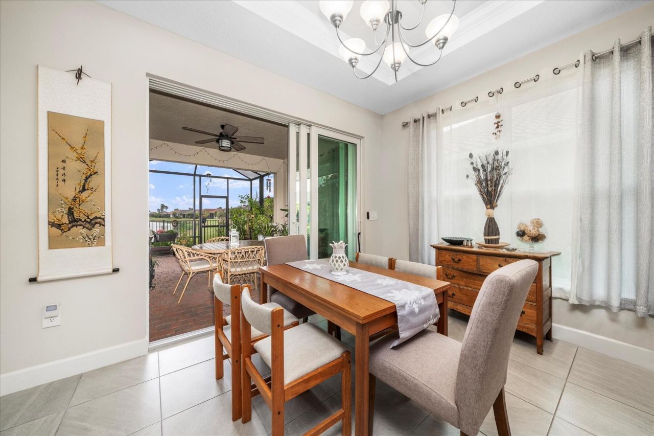 9597 SW Royal Poinciana Drive, Port Saint Lucie, FL 34987 Photo