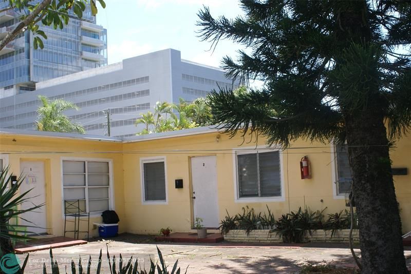 224 SE 9th Court, Hallandale Beach, FL 33009 Photo