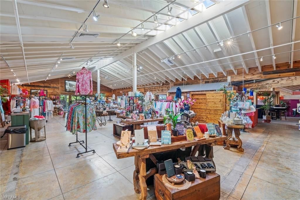 1551 Periwinkle Way, Sanibel, FL 33957 Photo