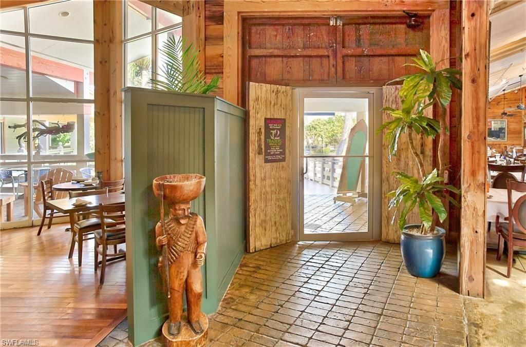 1551 Periwinkle Way, Sanibel, FL 33957 Photo