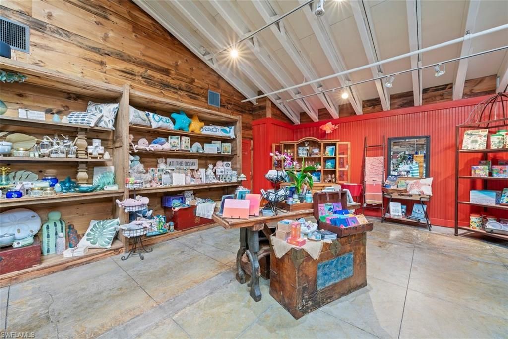 1551 Periwinkle Way, Sanibel, FL 33957 Photo