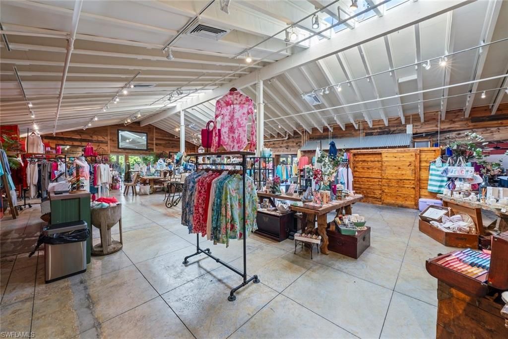 1551 Periwinkle Way, Sanibel, FL 33957 Photo