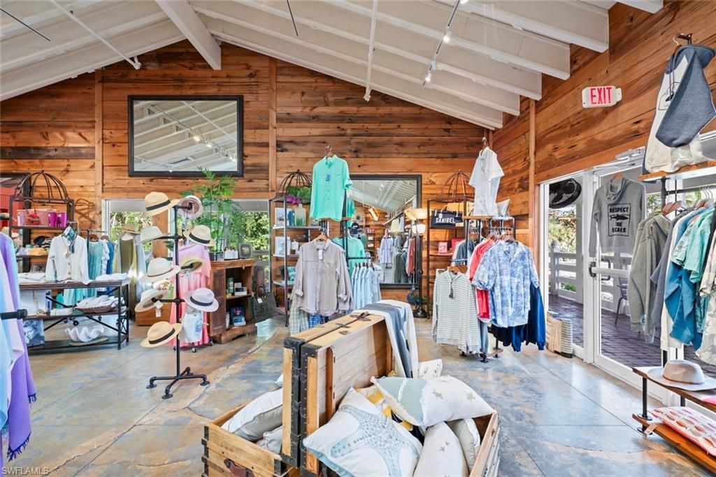 1551 Periwinkle Way, Sanibel, FL 33957 Photo