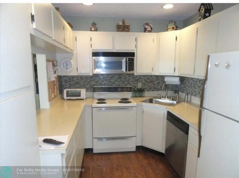 814 Sky Pine Way, Unit G-2, Greenacres, FL 33415 Photo