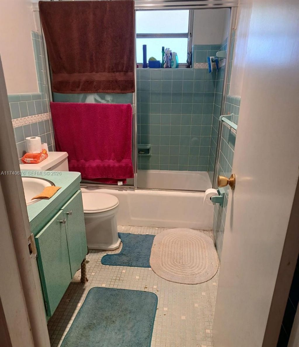 17090 NE 14th Ave, Unit 314, Miami, FL 33162 Photo