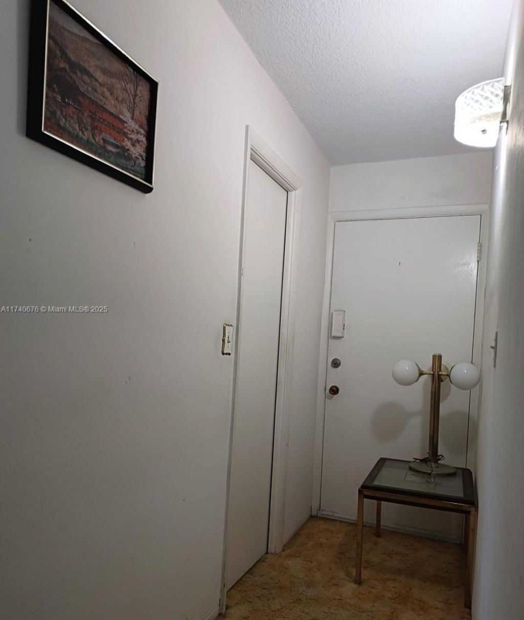 17090 NE 14th Ave, Unit 314, Miami, FL 33162 Photo