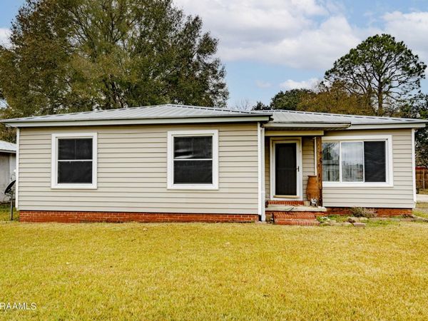 1716 Short Weeks Street, New Iberia, LA 70560