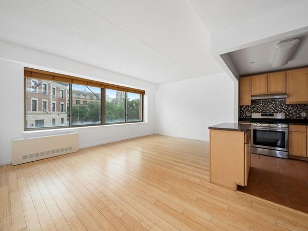 837 WASHINGTON Avenue, Unit 2G, Bronx, NY 10451