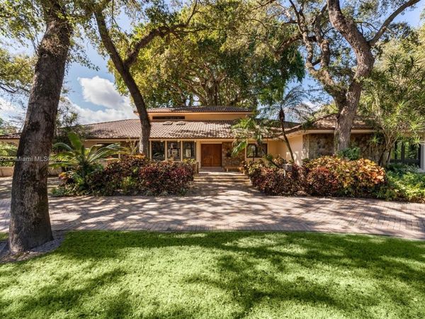 9490 Old Cutler Ln, Coral Gables, FL 33156