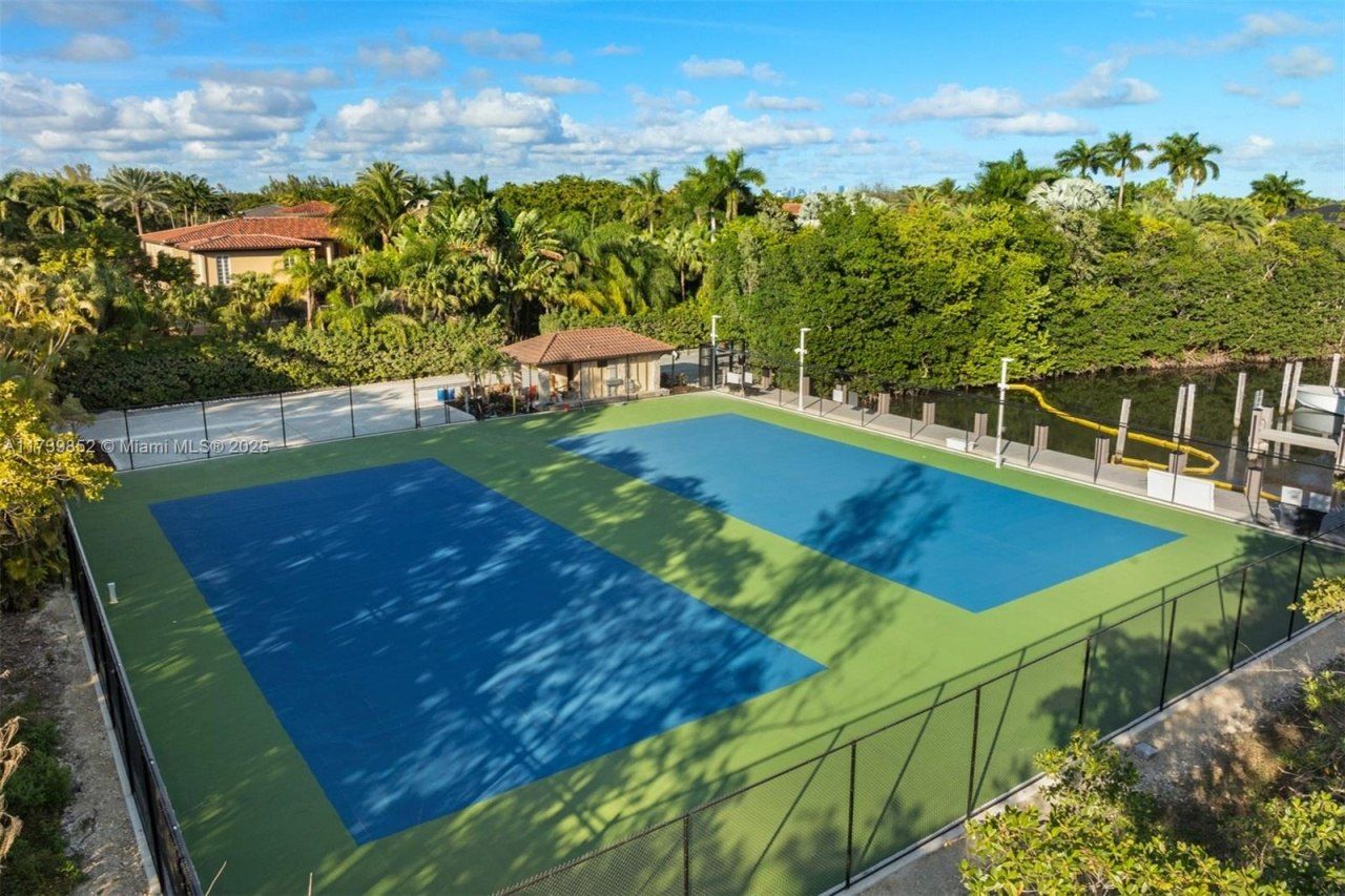 9490 Old Cutler Ln, Coral Gables, FL 33156 Photo