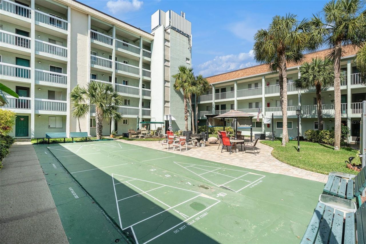 801 83rd Avenue N, Unit 215, Saint Petersburg, FL 33702 Photo