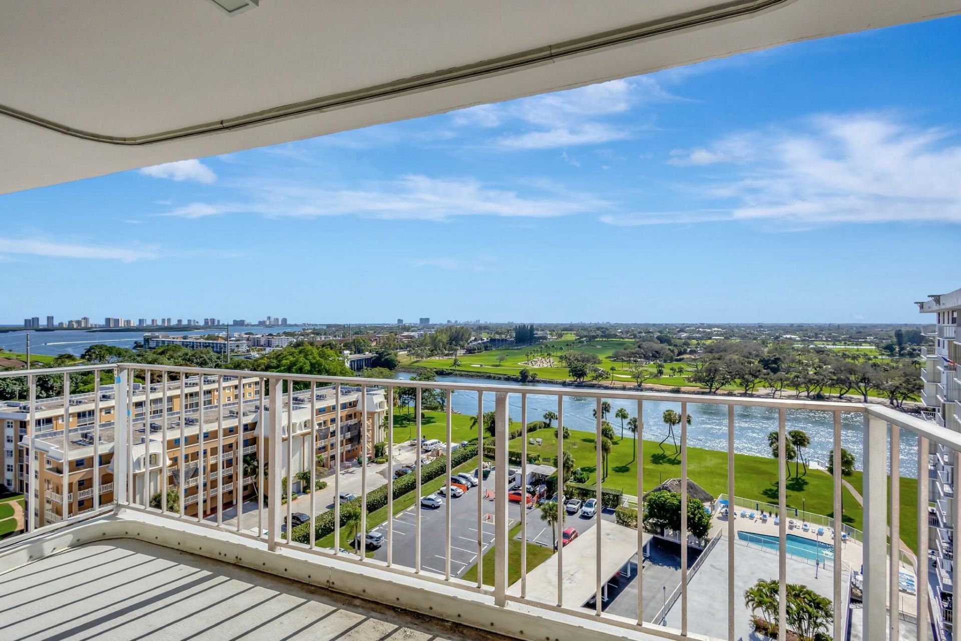 336 Golfview Road, Unit Ph #15, North Palm Beach, FL 33408 Photo