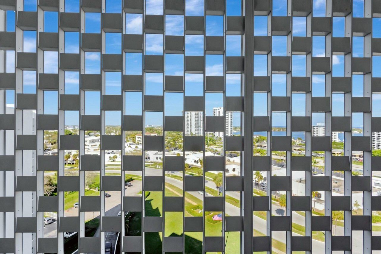 336 Golfview Road, Unit Ph #15, North Palm Beach, FL 33408 Photo