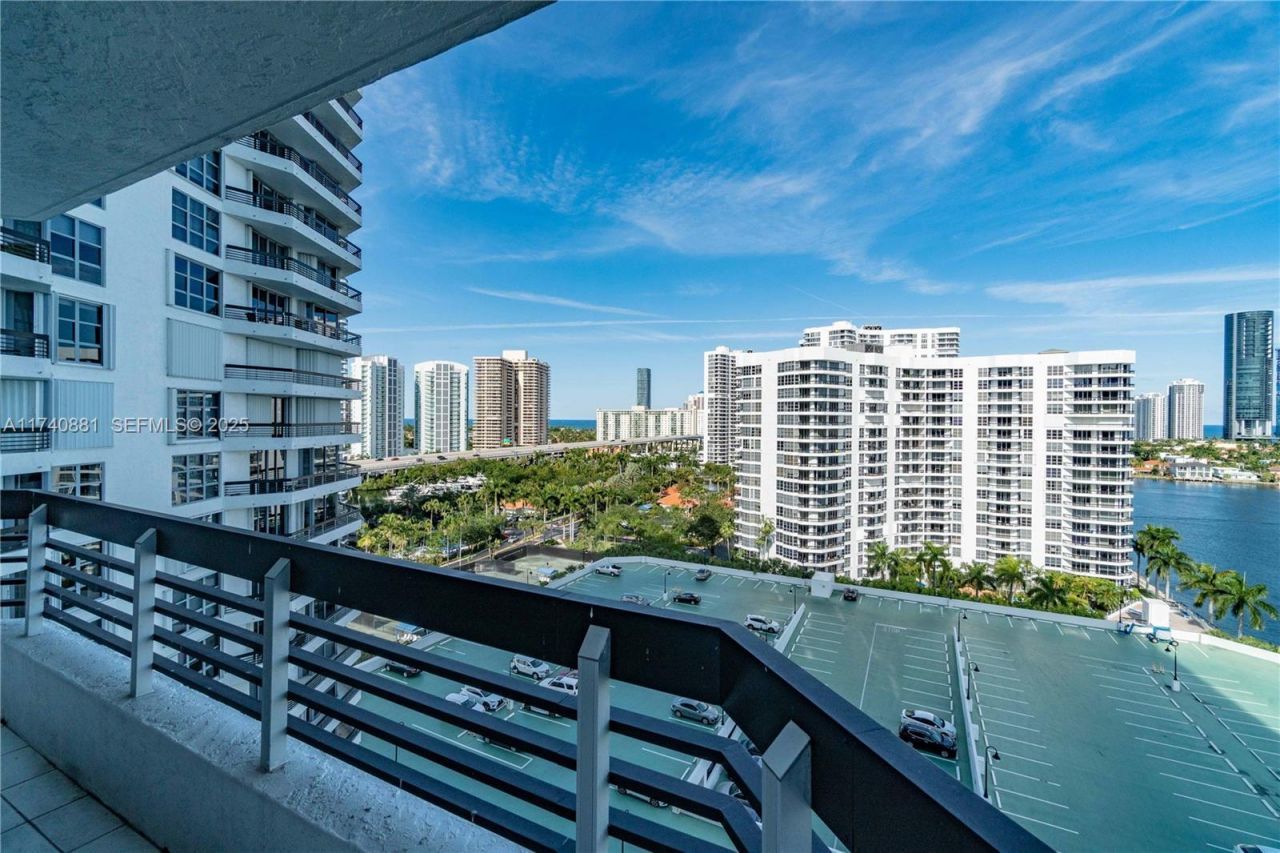 3530 Mystic Pointe Dr, Unit 1513, Aventura, FL 33180 Photo