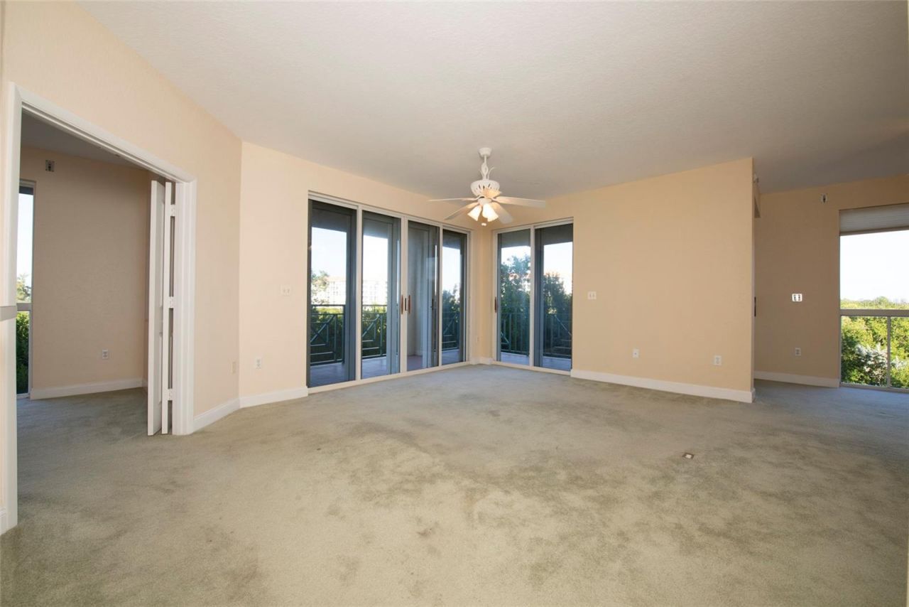 4801 Osprey Drive S, Unit 209, Saint Petersburg, FL 33711 Photo