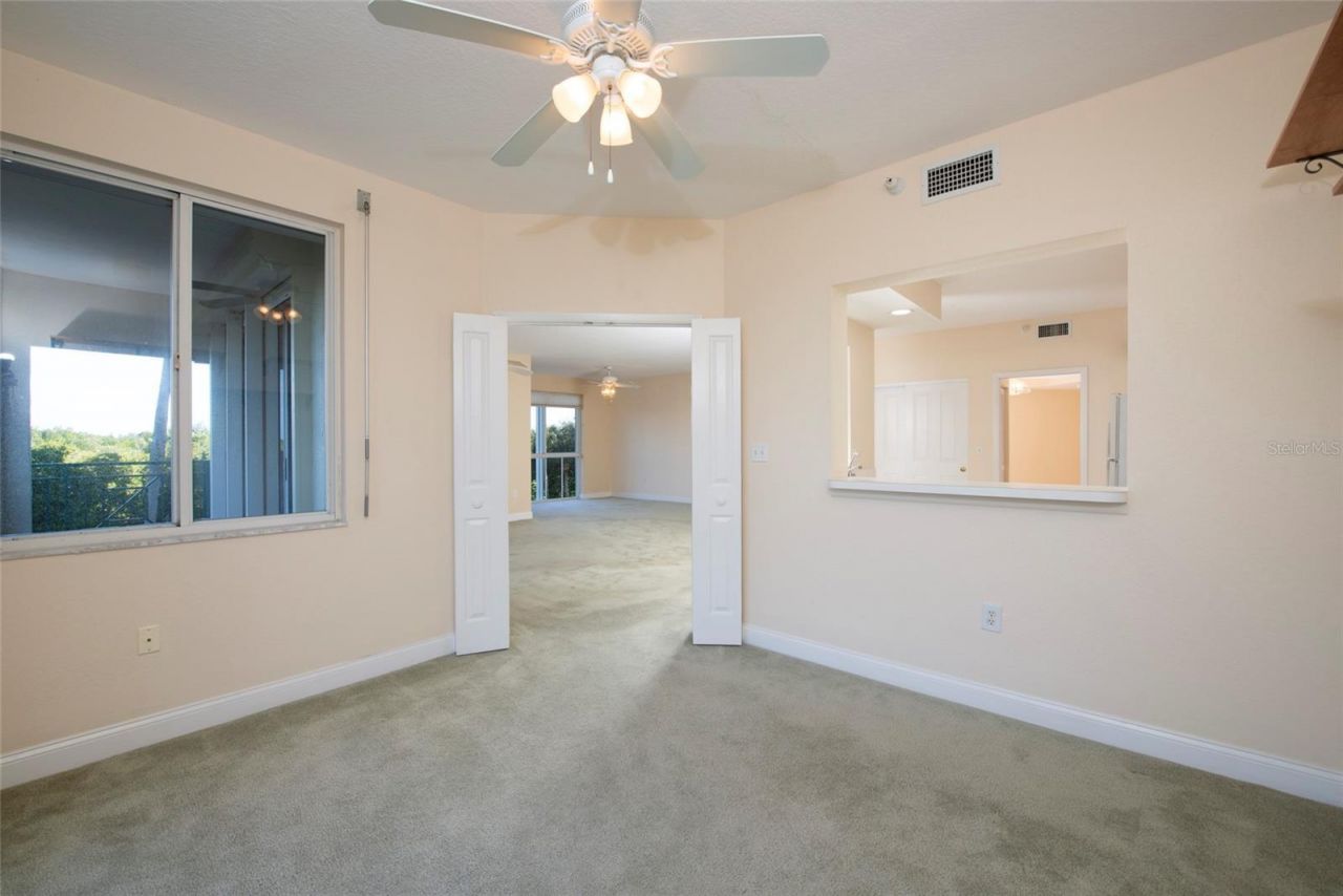 4801 Osprey Drive S, Unit 209, Saint Petersburg, FL 33711 Photo