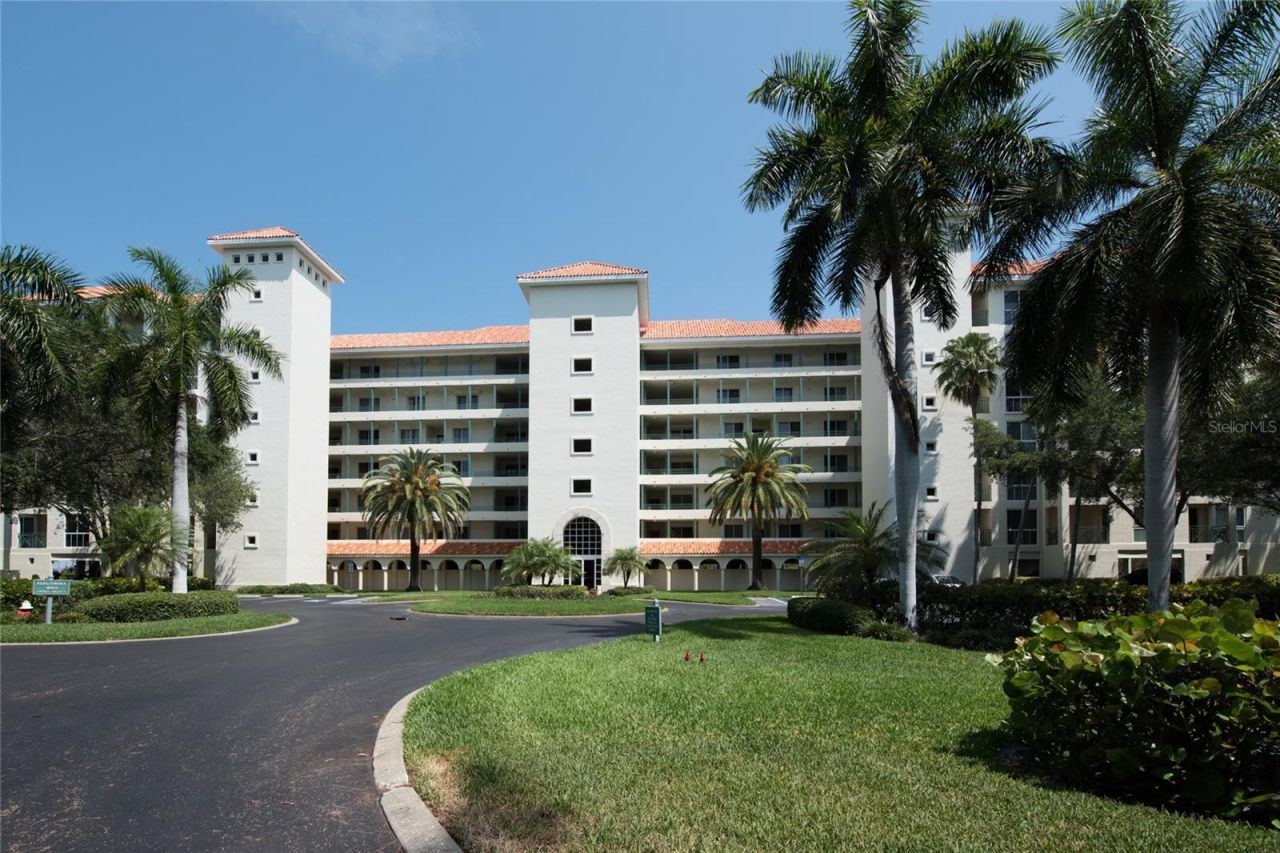 4801 Osprey Drive S, Unit 209, Saint Petersburg, FL 33711 Photo