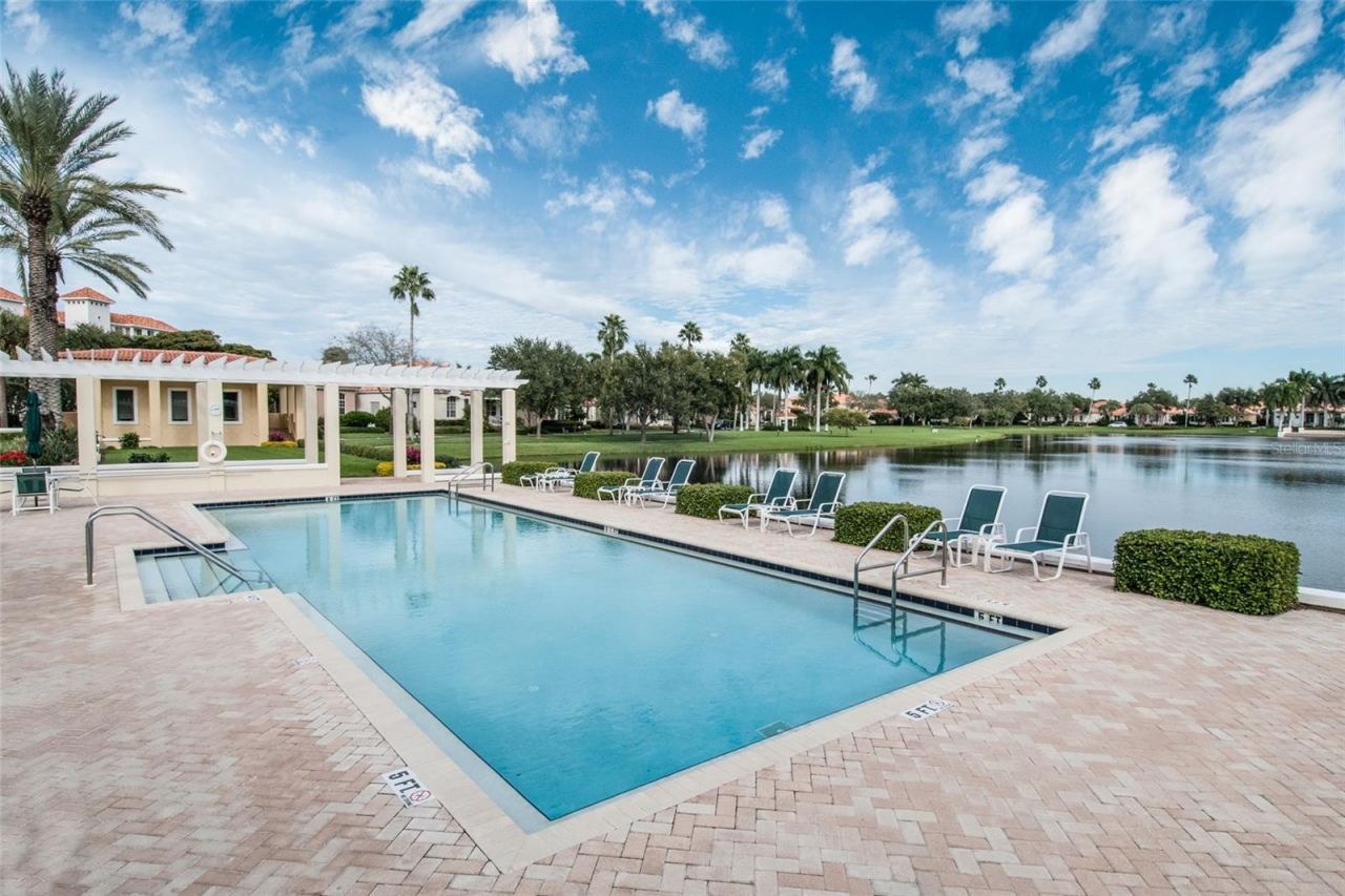 4801 Osprey Drive S, Unit 209, Saint Petersburg, FL 33711 Photo