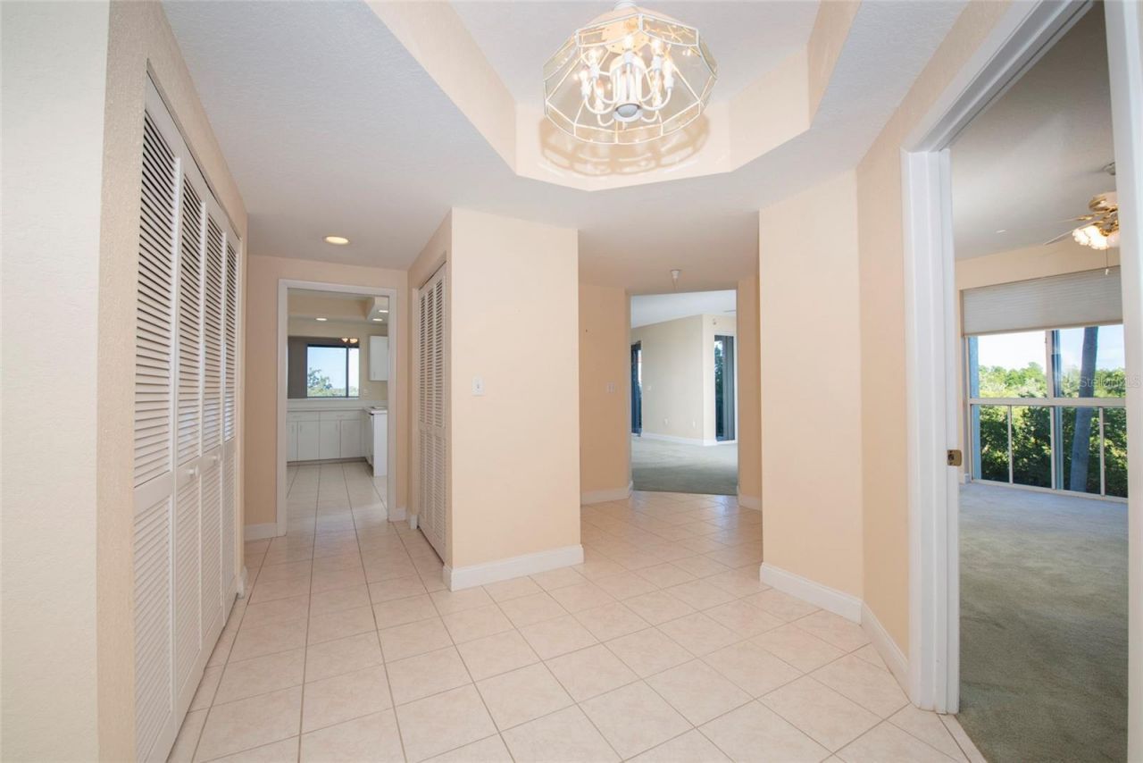 4801 Osprey Drive S, Unit 209, Saint Petersburg, FL 33711 Photo