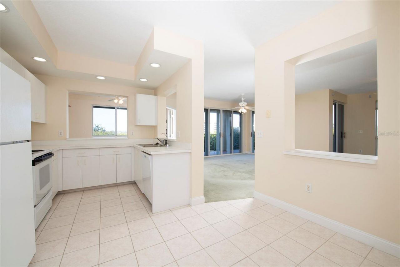 4801 Osprey Drive S, Unit 209, Saint Petersburg, FL 33711 Photo