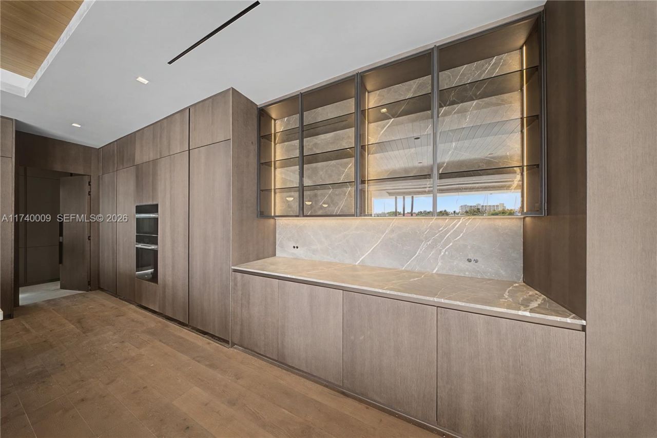 1400 W Lake Dr, Fort Lauderdale, FL 33316 Photo