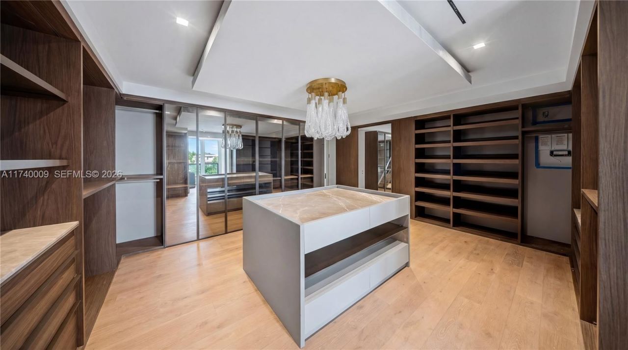 1400 W Lake Dr, Fort Lauderdale, FL 33316 Photo