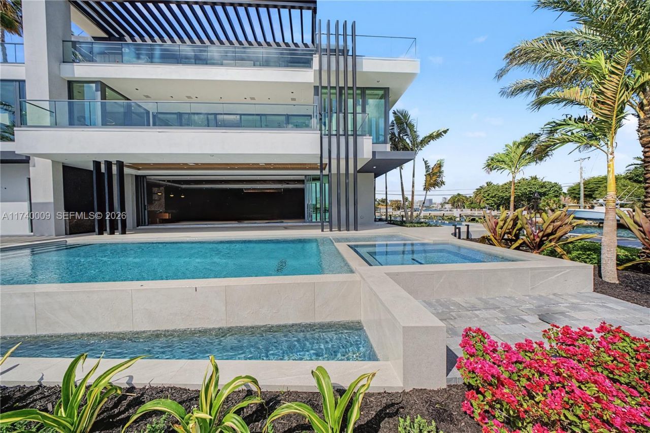 1400 W Lake Dr, Fort Lauderdale, FL 33316 Photo