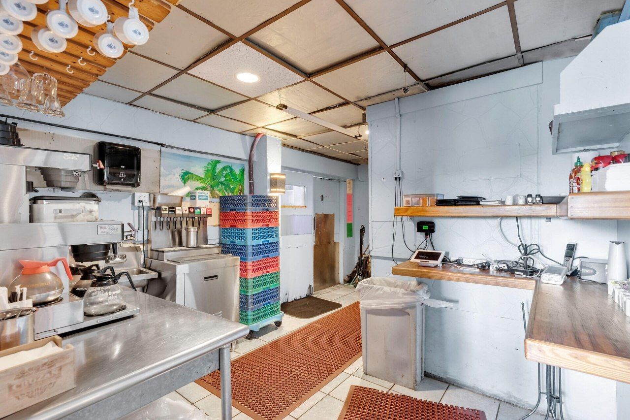 700 W Ocean Drive, Key Colony, FL 33051 Photo