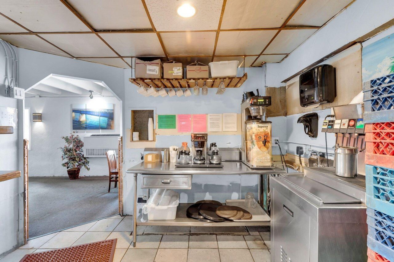 700 W Ocean Drive, Key Colony, FL 33051 Photo