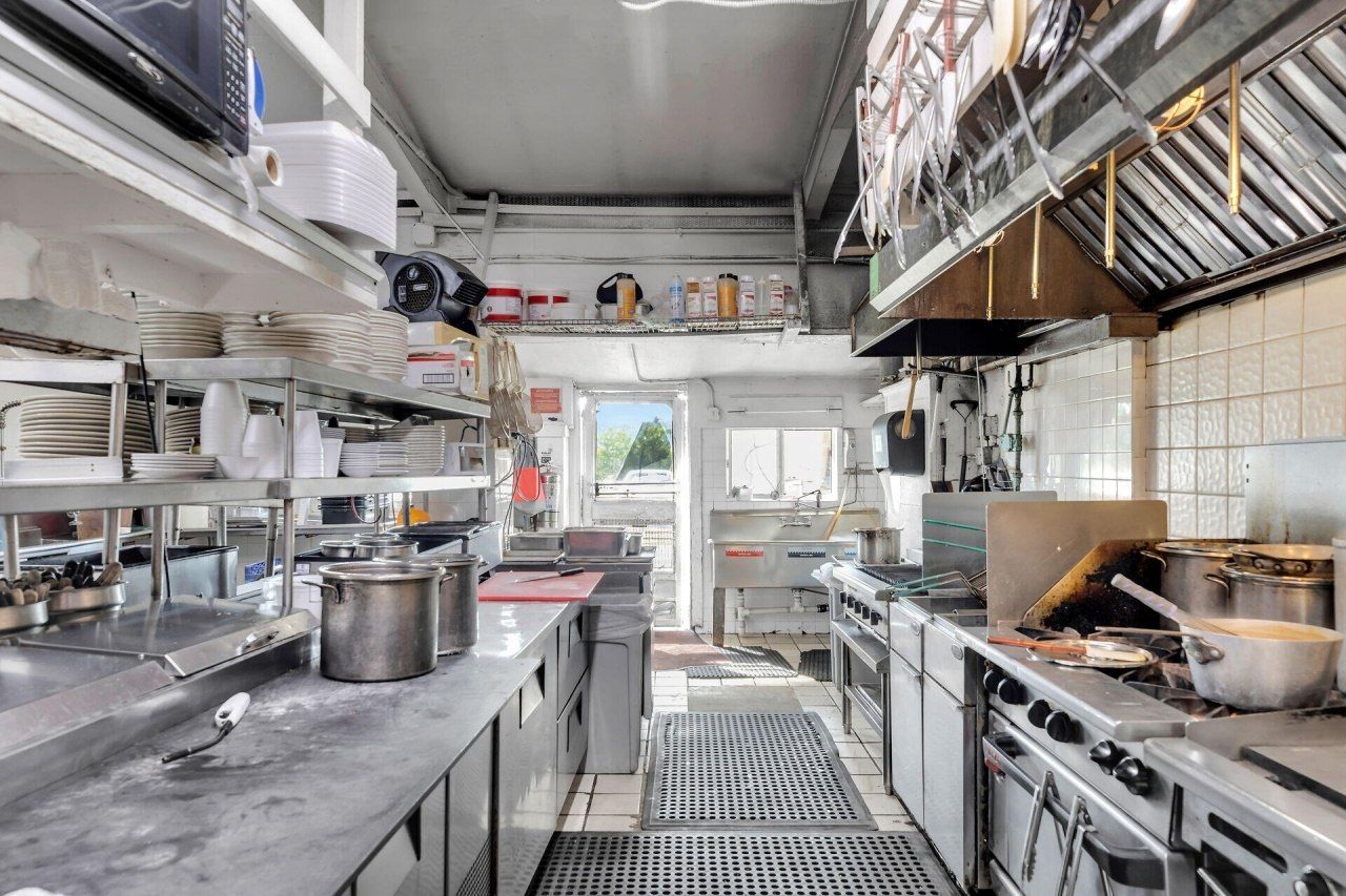 700 W Ocean Drive, Key Colony, FL 33051 Photo