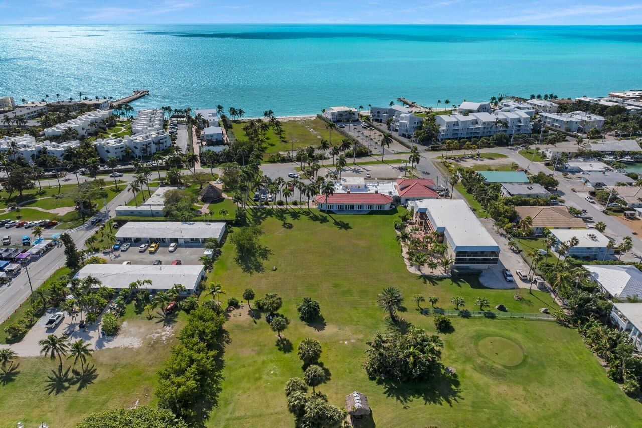 700 W Ocean Drive, Key Colony, FL 33051 Photo