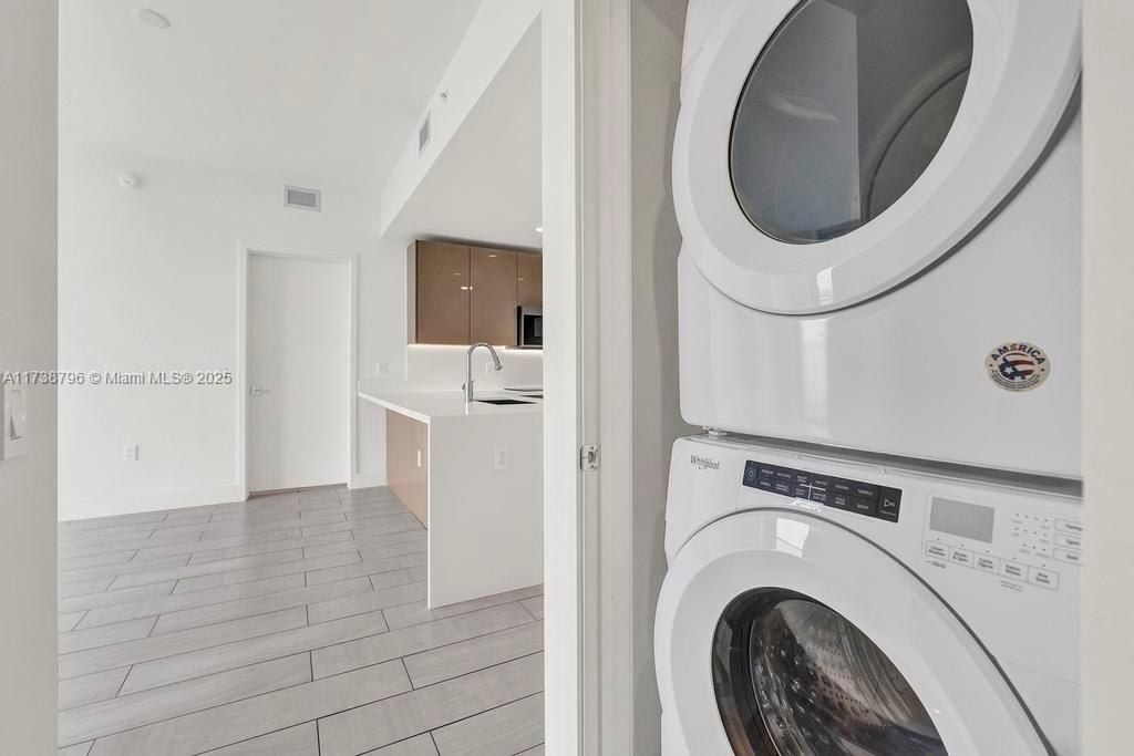 2000 Metropica Way, Unit 2307, Sunrise, FL 33323 Photo