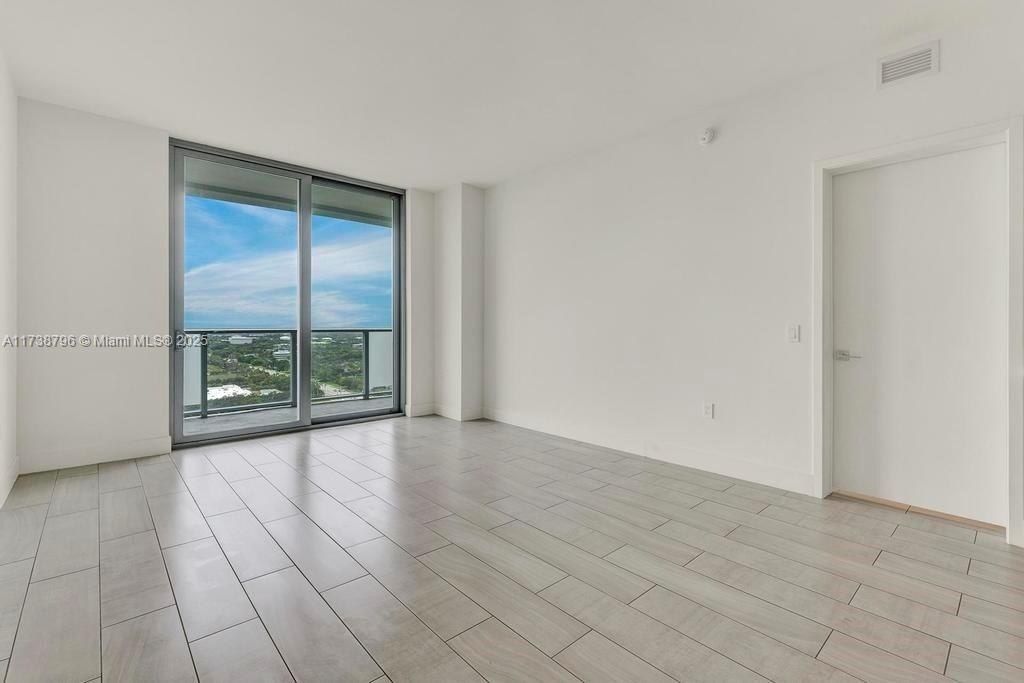 2000 Metropica Way, Unit 2307, Sunrise, FL 33323 Photo