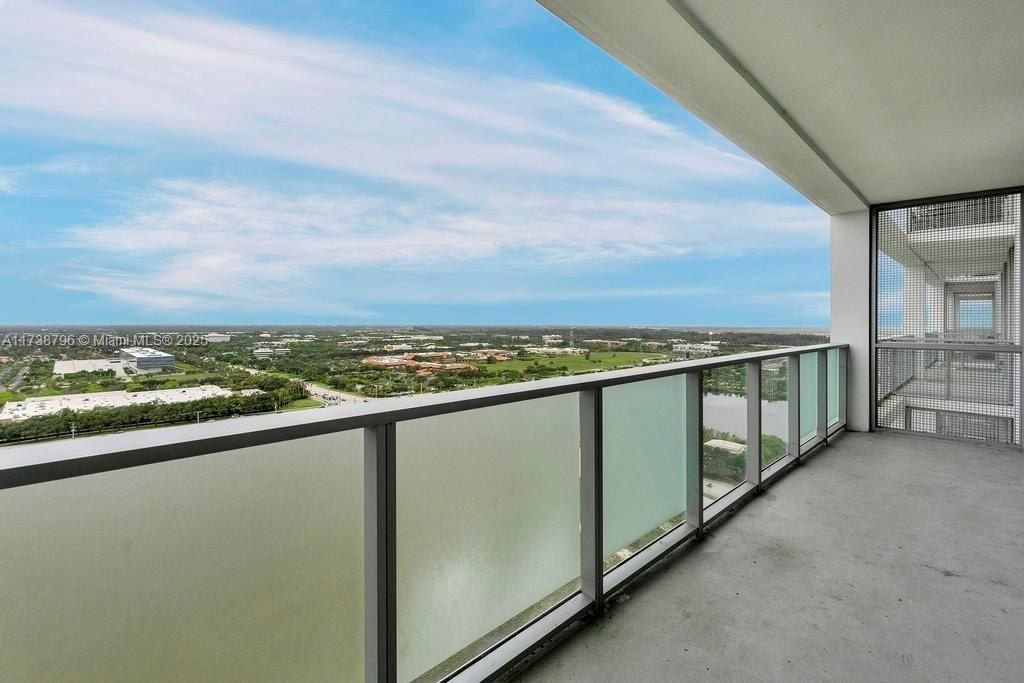 2000 Metropica Way, Unit 2307, Sunrise, FL 33323 Photo