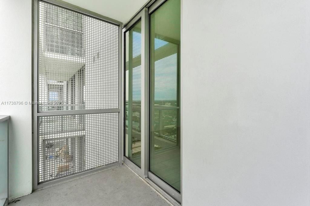 2000 Metropica Way, Unit 2307, Sunrise, FL 33323 Photo