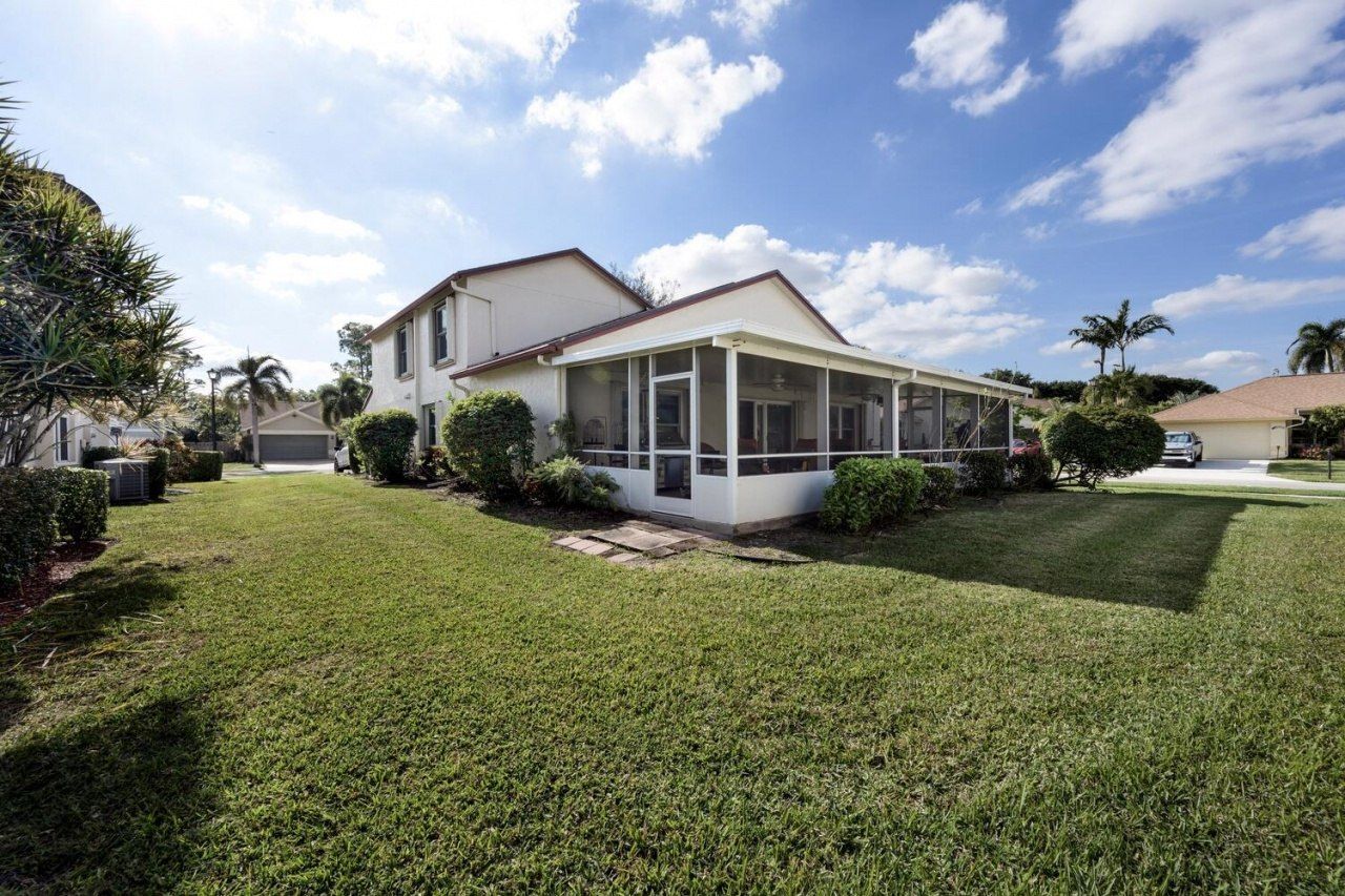9935 Pine Dust Court, Lake Worth, FL 33467 Photo