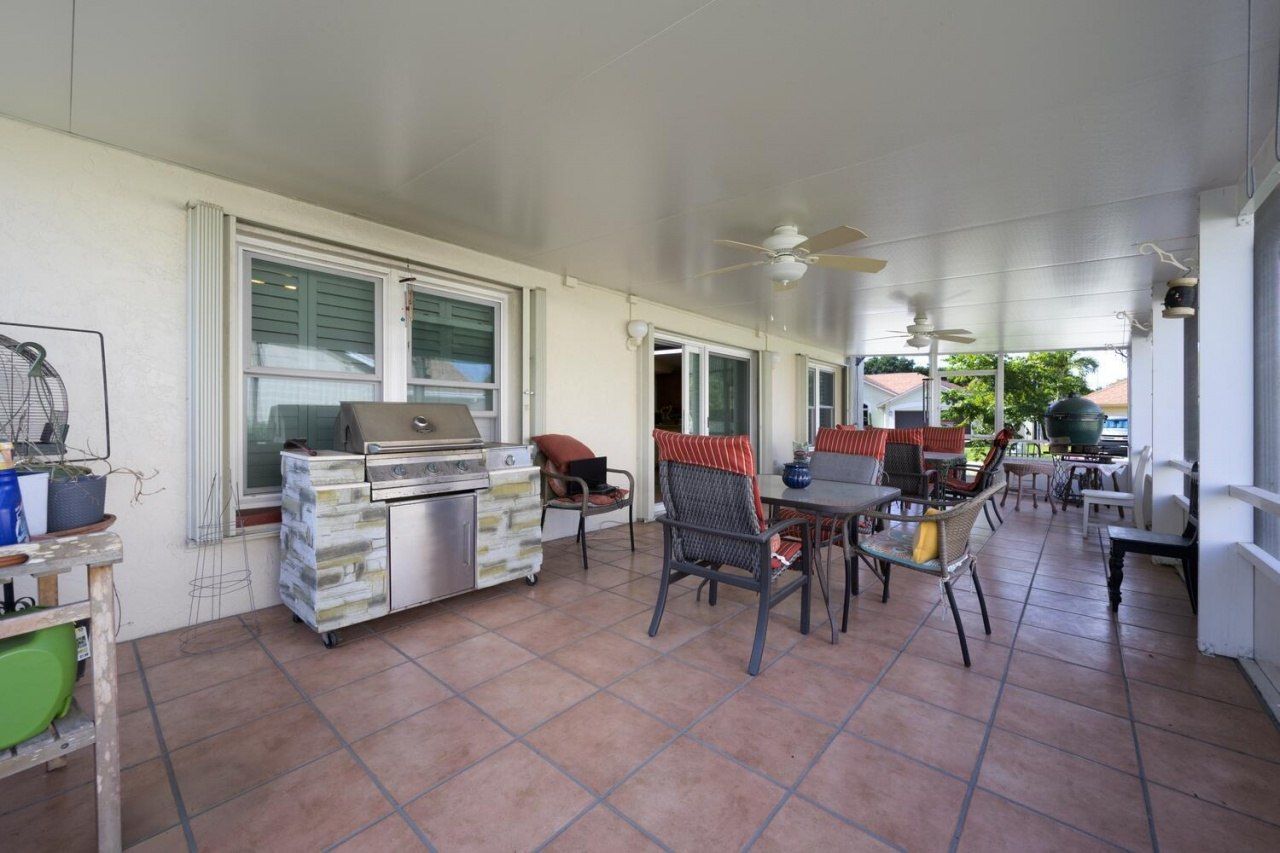 9935 Pine Dust Court, Lake Worth, FL 33467 Photo
