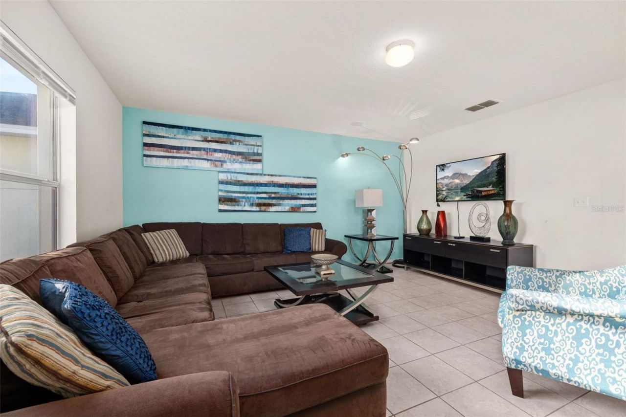 947 Emerald Green Court, Kissimmee, FL 34746 Photo