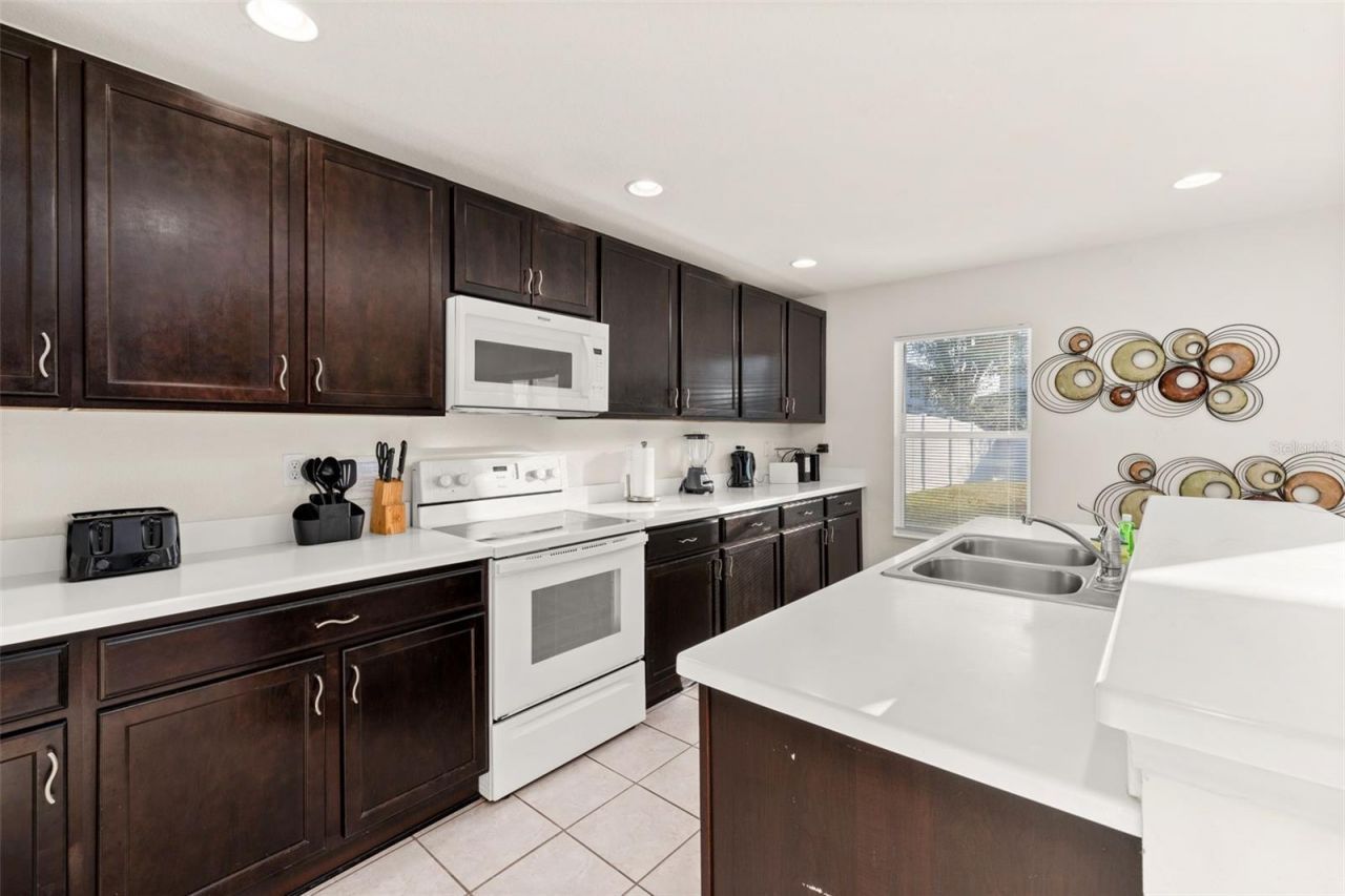 947 Emerald Green Court, Kissimmee, FL 34746 Photo