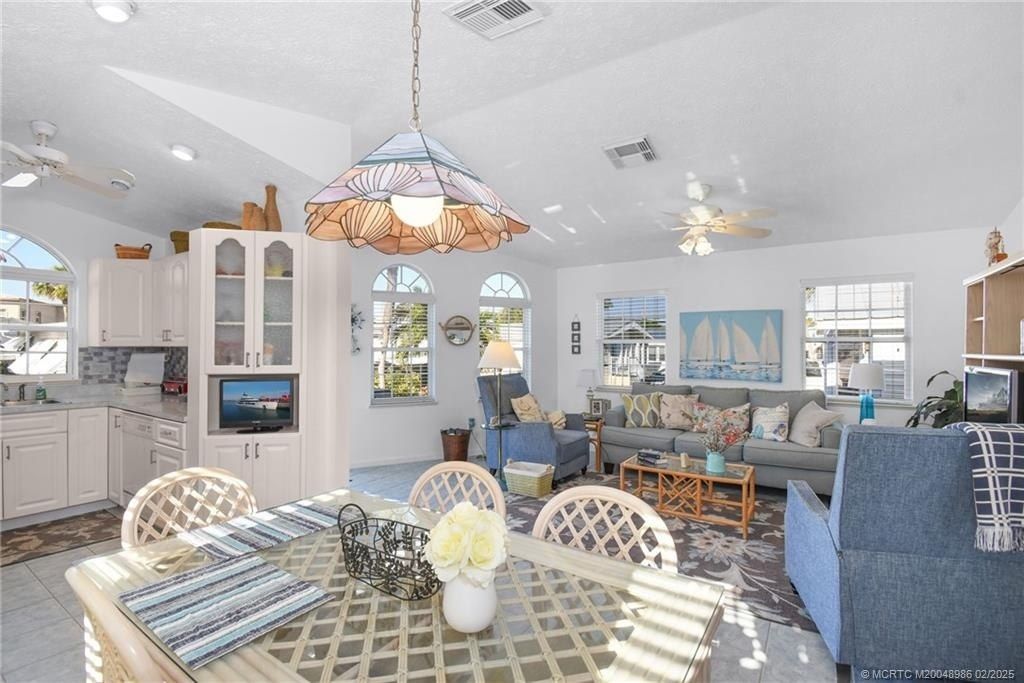 10725 S Ocean Drive, Unit 214, Jensen Beach, FL 34957 Photo