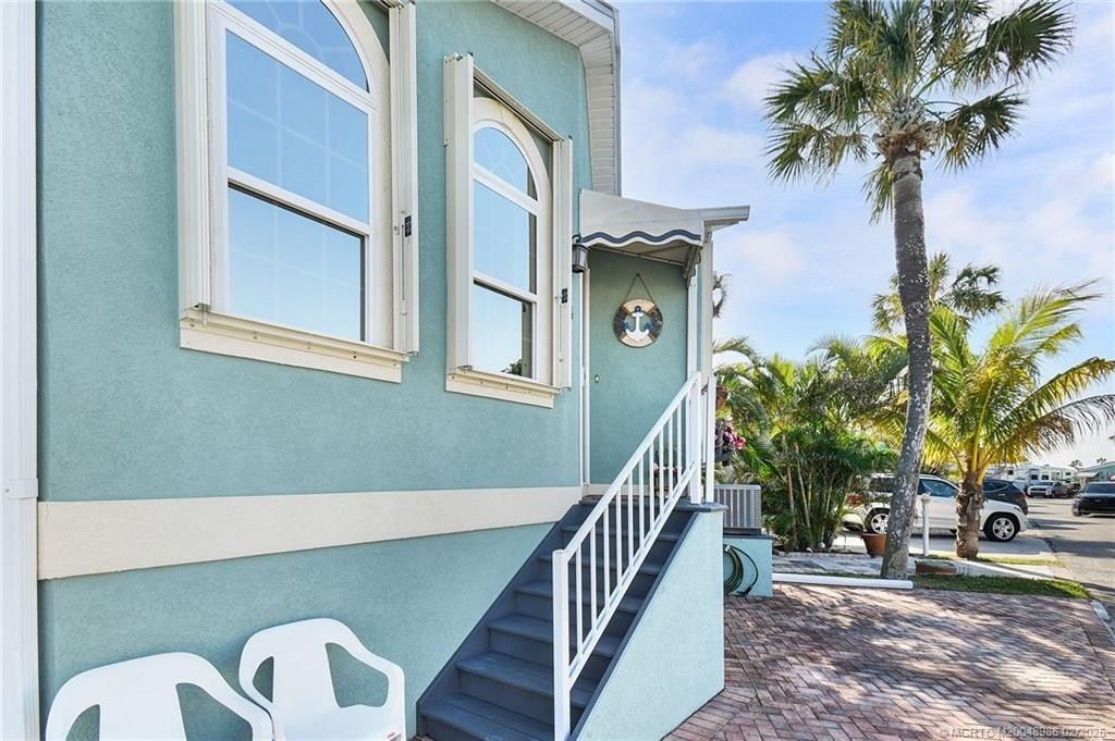 10725 S Ocean Drive, Unit 214, Jensen Beach, FL 34957 Photo