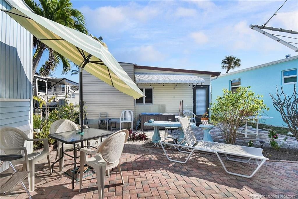 10725 S Ocean Drive, Unit 214, Jensen Beach, FL 34957 Photo