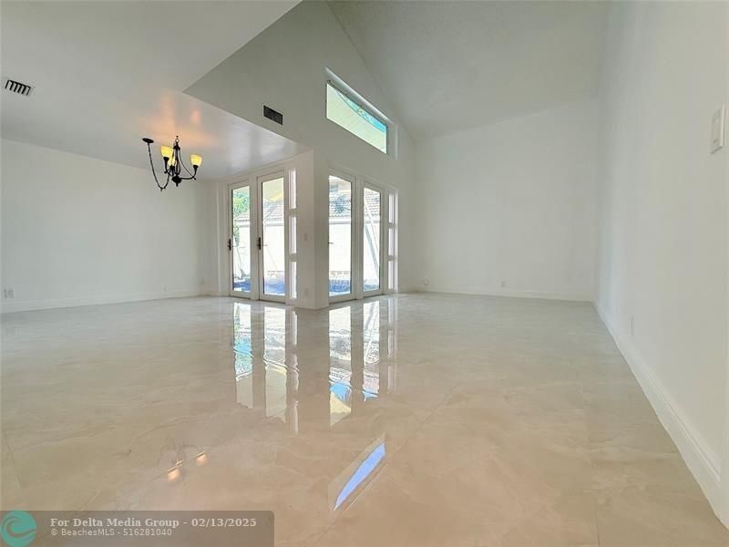 10661 NW 17th Place, Unit 10661, Plantation, FL 33322 Photo