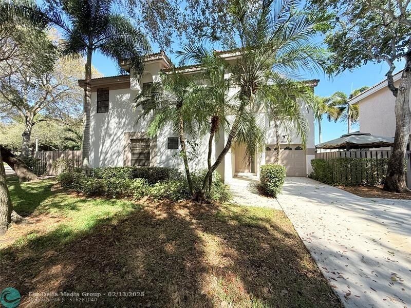 10661 NW 17th Place, Unit 10661, Plantation, FL 33322 Photo