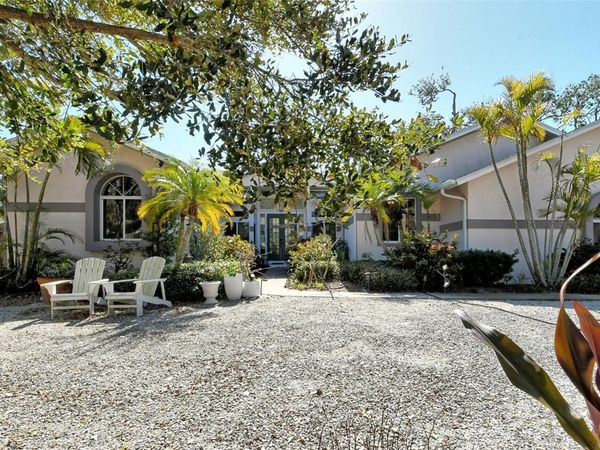 746 PLYMOUTH STREET, SARASOTA, FL 34242