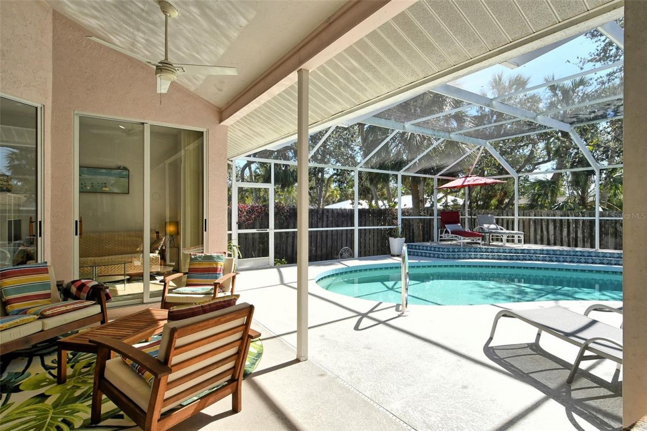 746 Plymouth Street, Sarasota, FL 34242 Photo