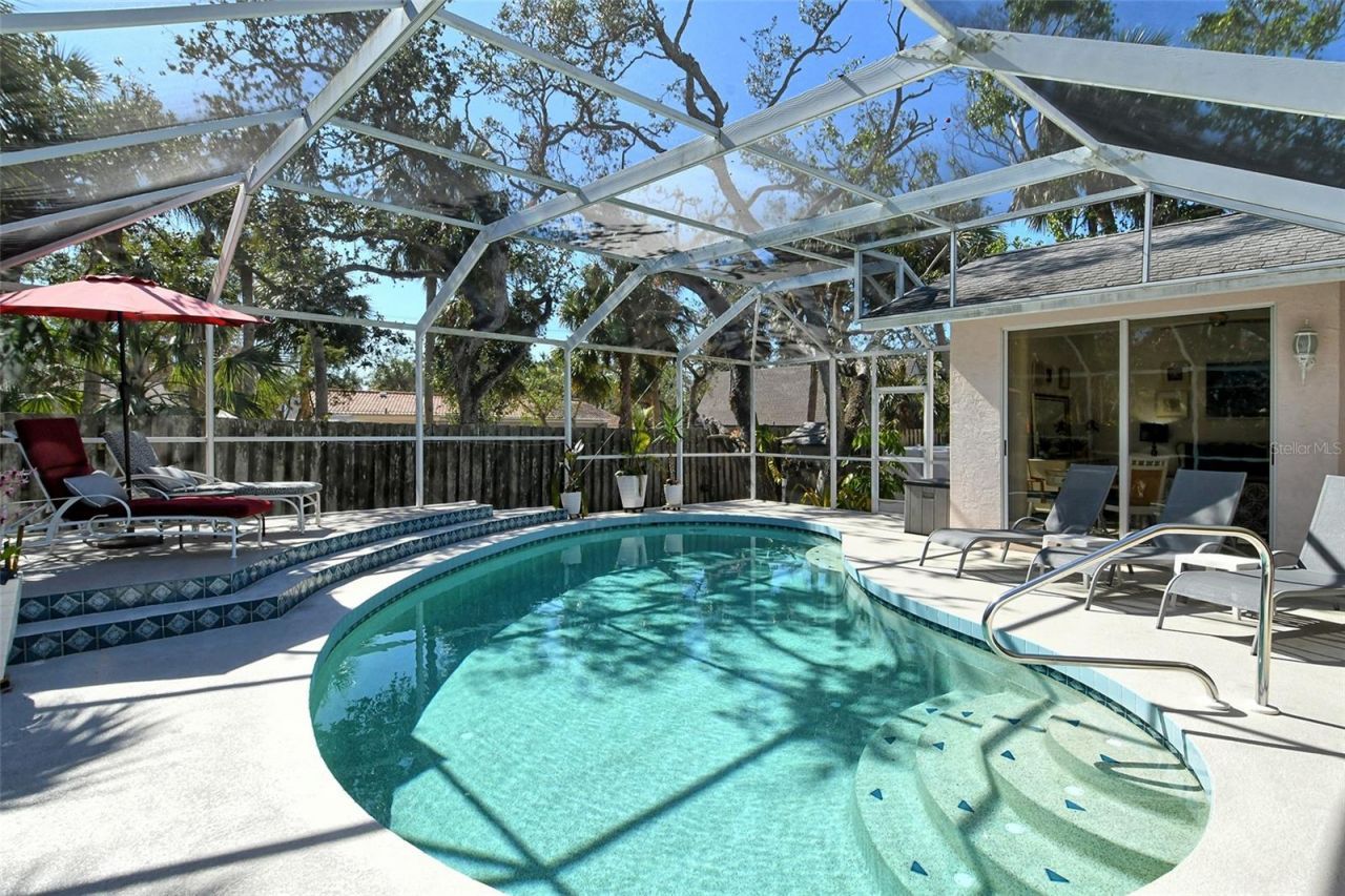 746 Plymouth Street, Sarasota, FL 34242 Photo