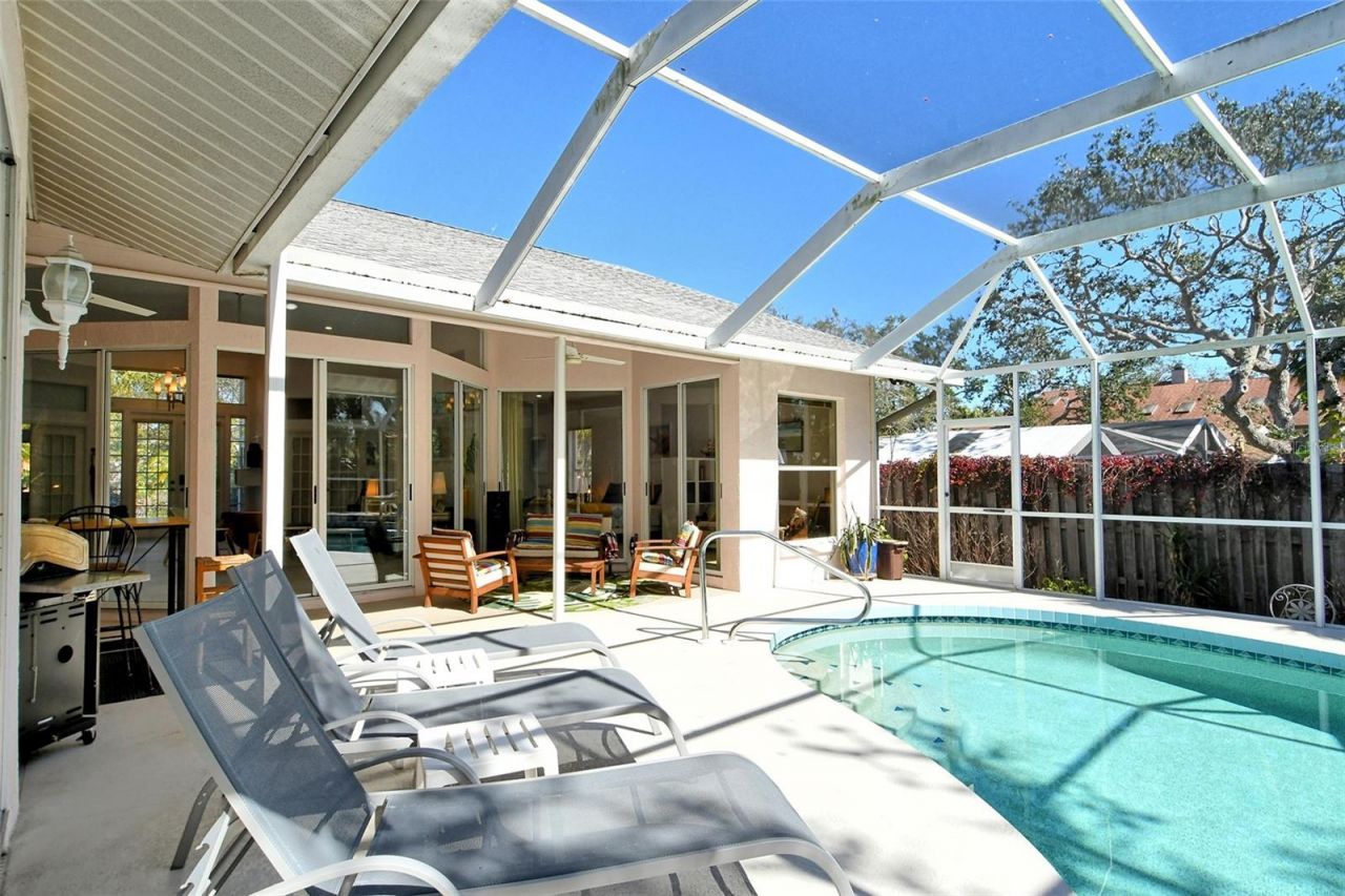 746 Plymouth Street, Sarasota, FL 34242 Photo