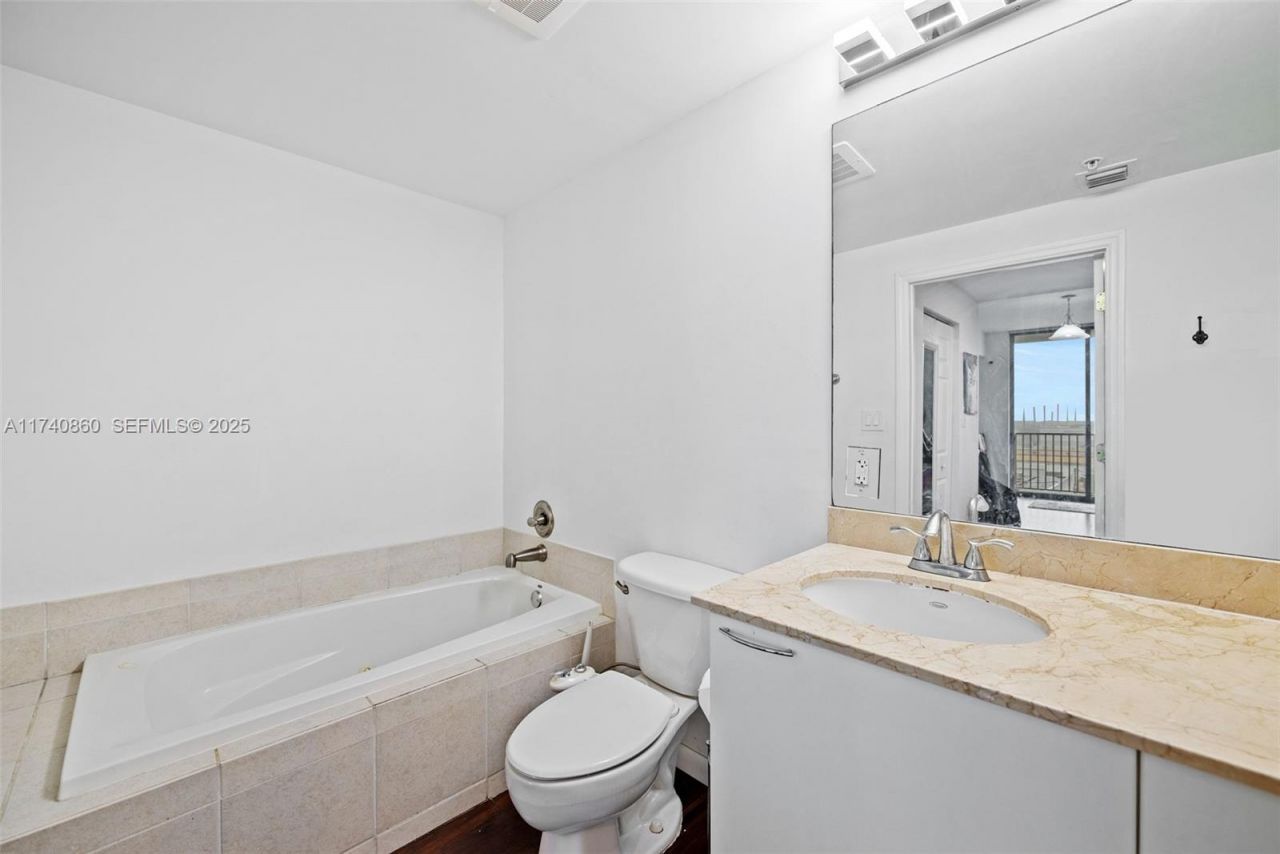 140 S Dixie Hwy, Unit 501, Hollywood, FL 33020 Photo