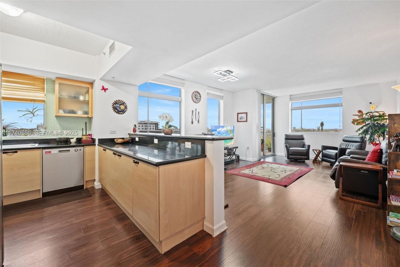 140 S Dixie Hwy, Unit 501, Hollywood, FL 33020 Photo